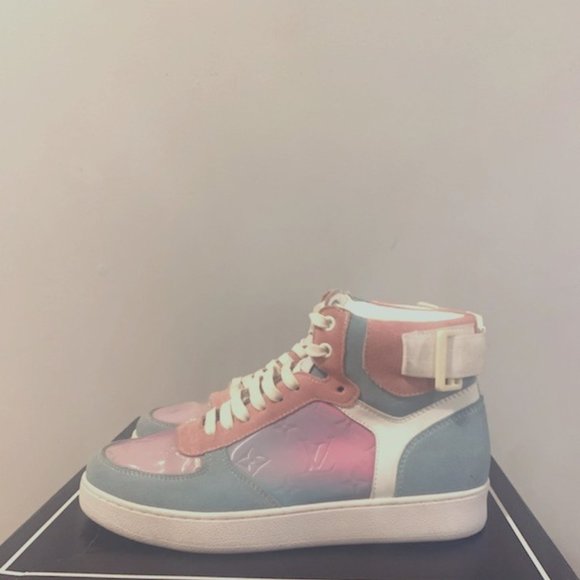IRIDESCENT RIVOLI SNEAKER BOOT - Picture 1 of 4